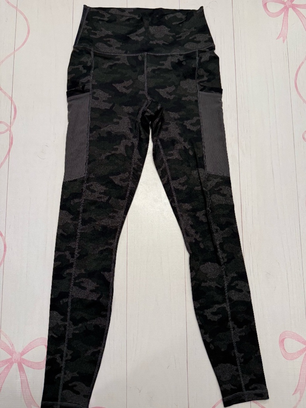 Fabletics PowerHold Camo Leggings Size XS